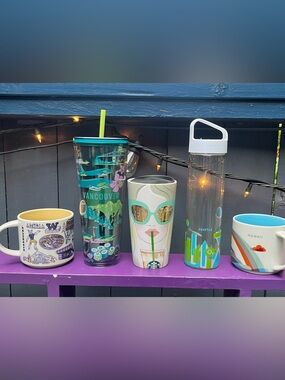 🌊 Starbucks West Coast Collection – 5 Pieces